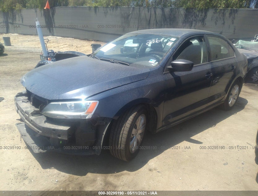 3VW2K7AJ1BM011637