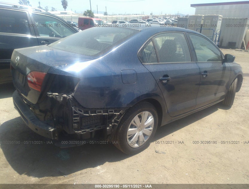 3VW2K7AJ1BM011637