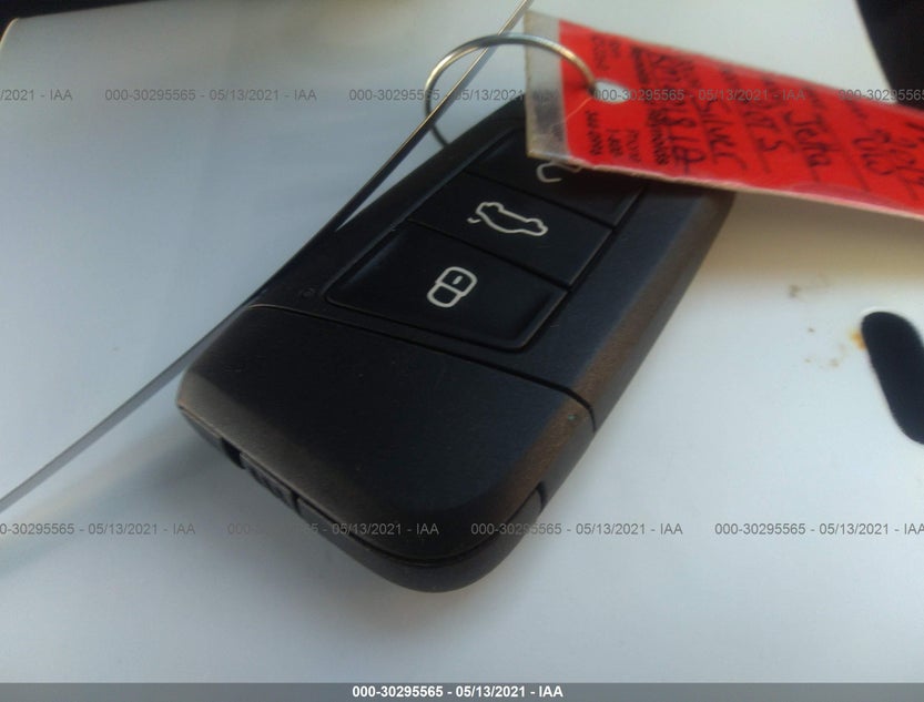 3VW6T7BU2KM201812