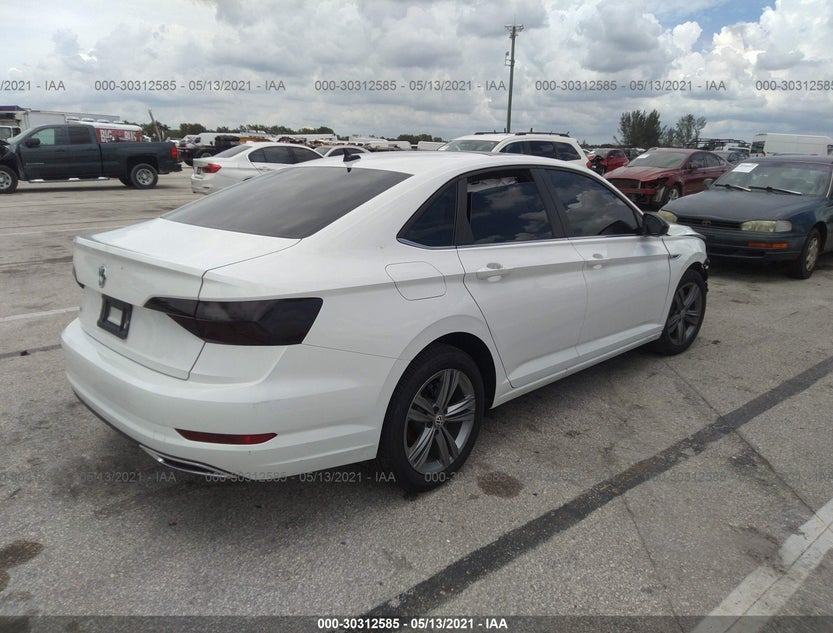 3VWCB7BUXLM071110