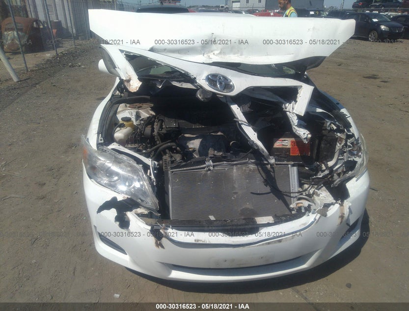 4T1BF3EK8AU517765