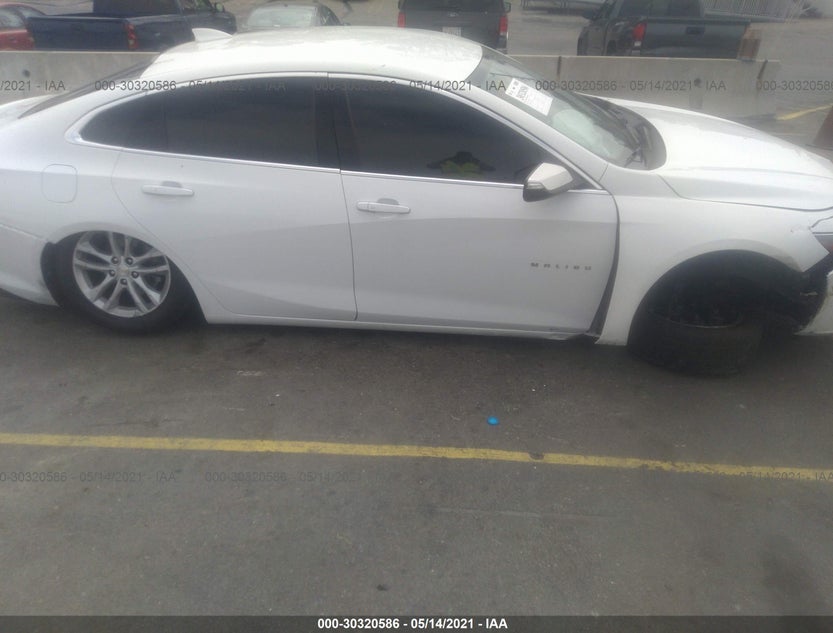1G1ZD5ST5JF133845