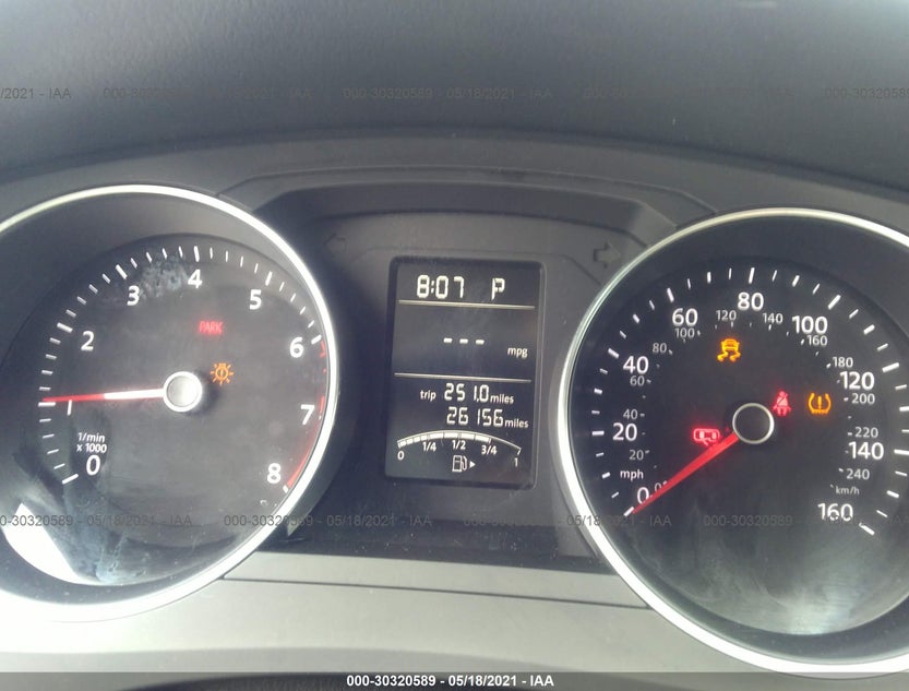 3VW2B7AJ8JM212157