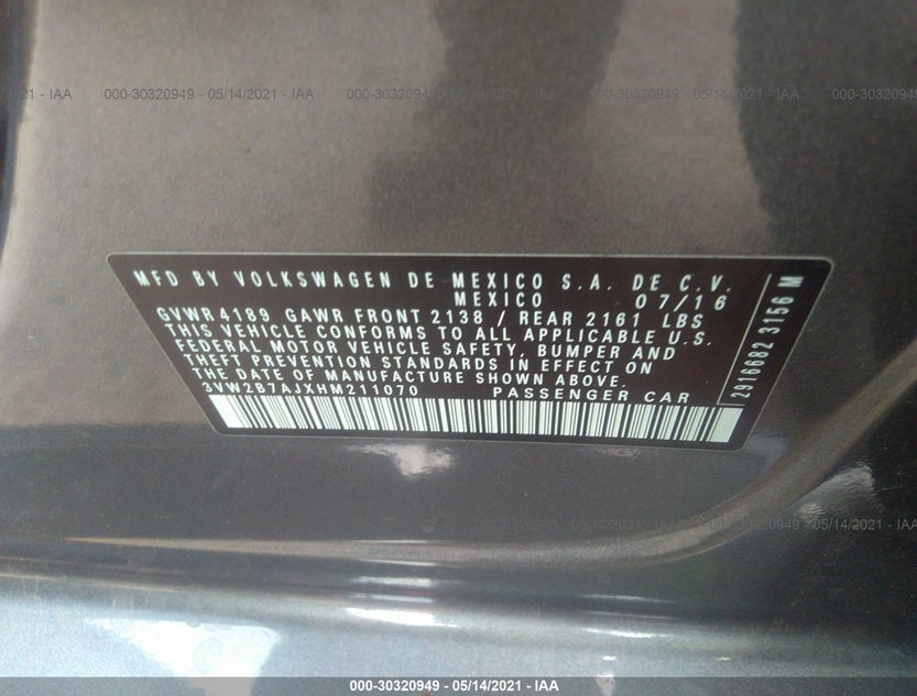3VW2B7AJXHM211070