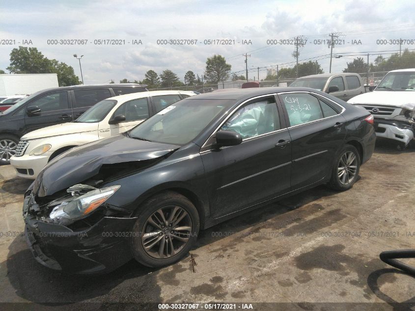 4T1BF1FK7FU481870 2015 Toyota Camry Se