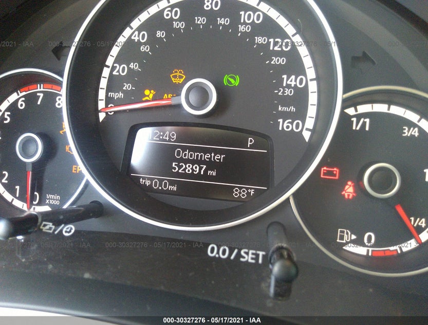 3VW517AT1GM810696