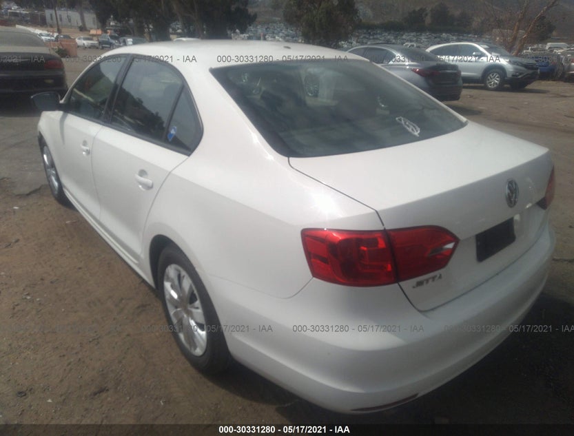 3VW2K7AJ2CM354880