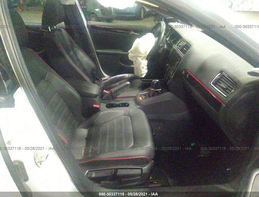 3VW4T7AJ5FM307191