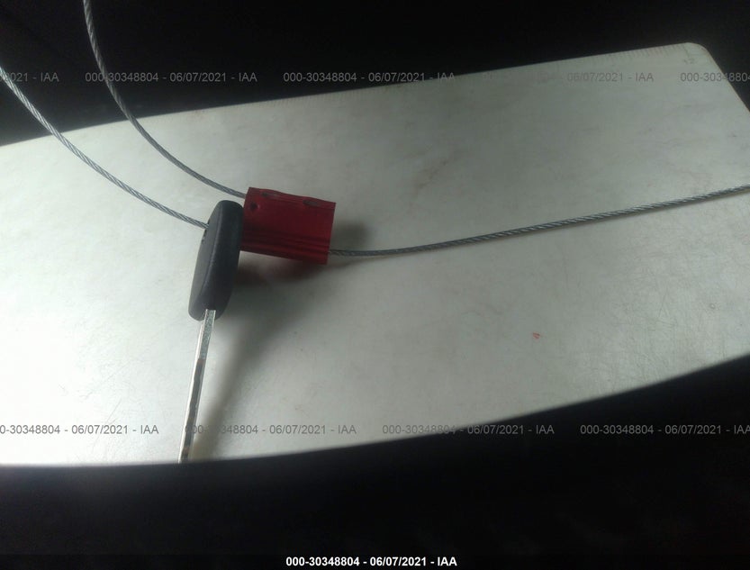 2G1WB5E39E1130688