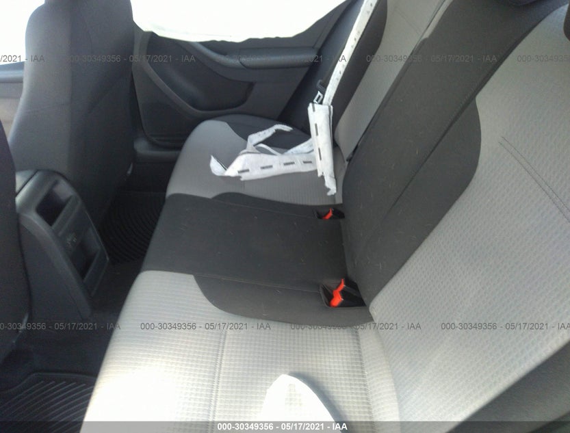 3VW2B7AJ8JM246177