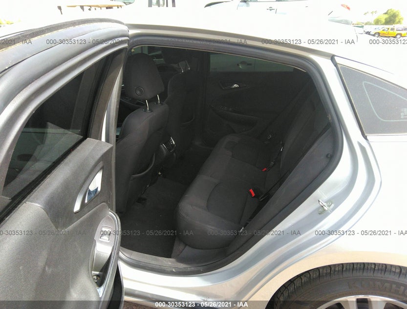 1G1ZD5ST9JF156383
