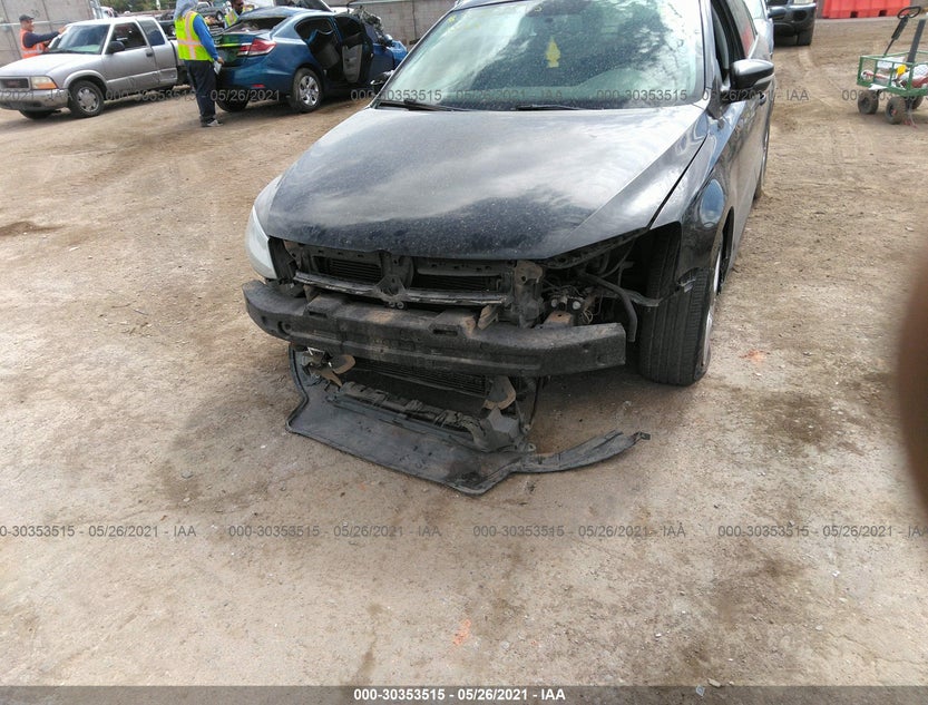 3VWLL7AJ1BM072343