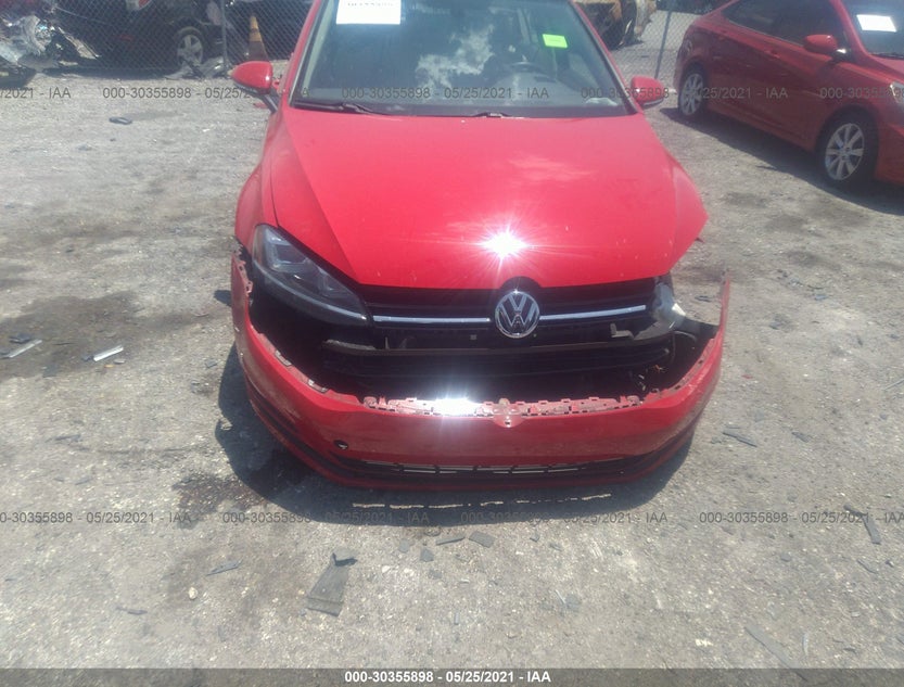 3VW2A7AU7FM028056