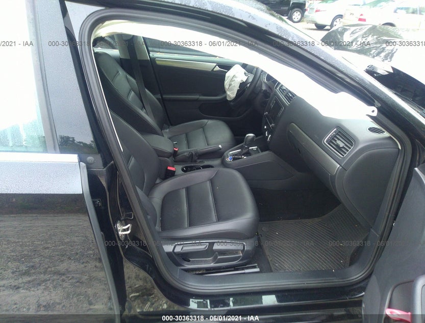 3VWDB7AJ1HM267620