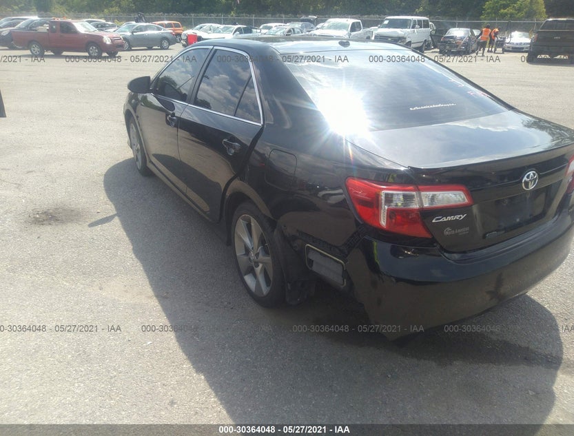 4T1BF1FK1CU200321