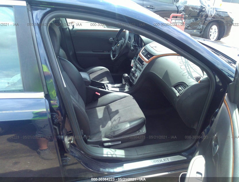1G1ZD5EU7BF240854