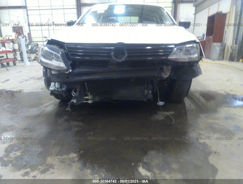 3VW2K7AJ5BM112082