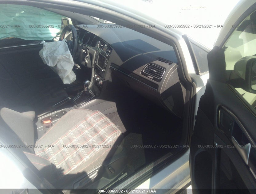 3VW4T7AU3HM067698