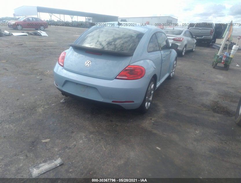 3VWJP7AT2CM604858