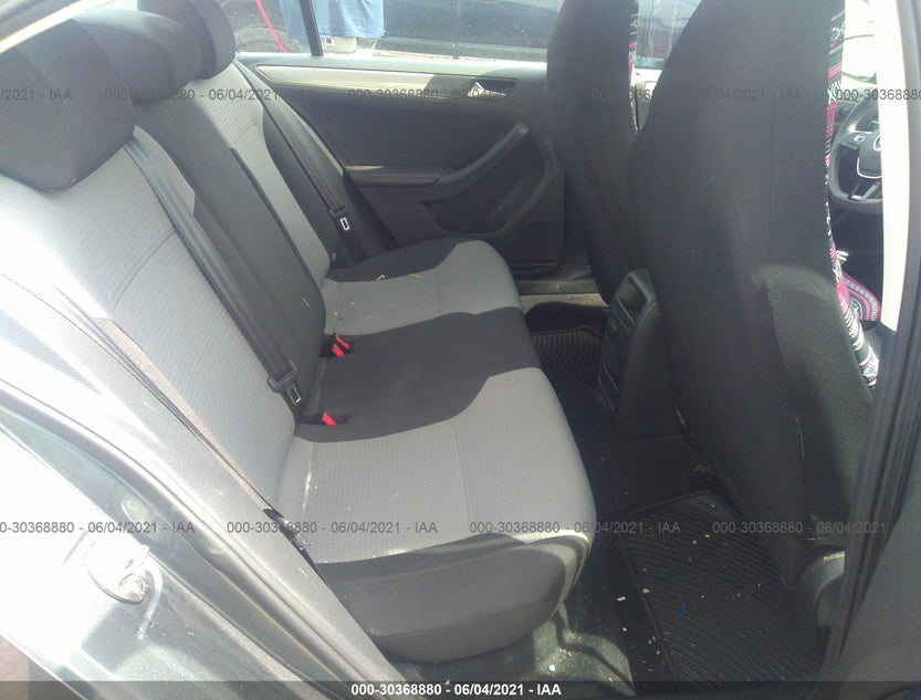 3VW2B7AJ5HM334114