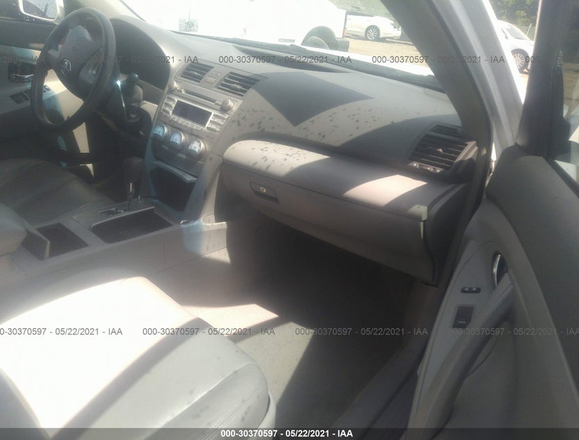 4T1BF3EK7AU518681