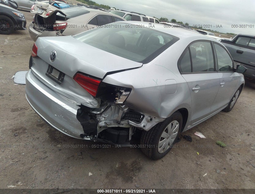 3VW2K7AJ9FM279535