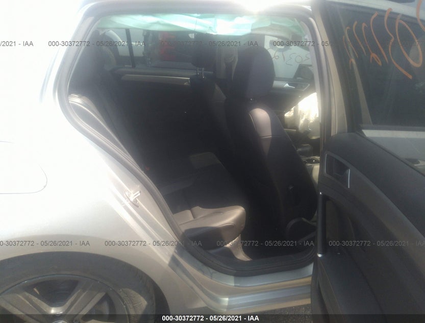 3VW117AU9HM073837