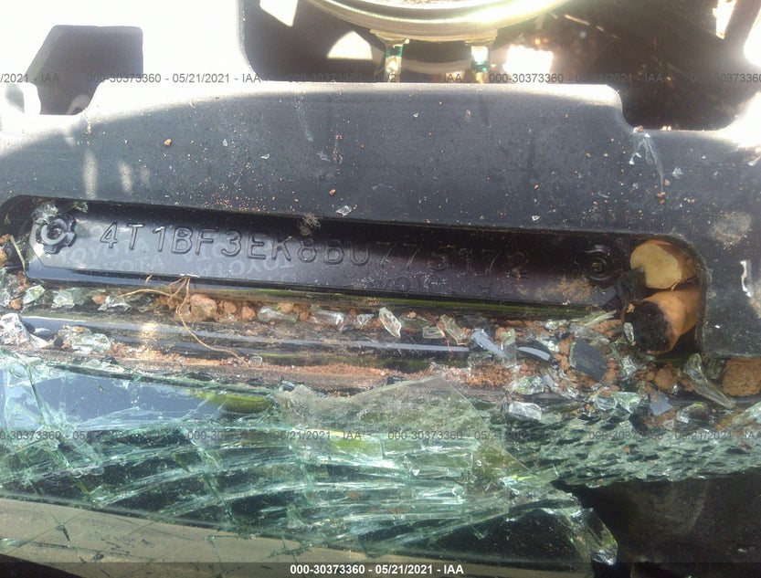 4T1BF3EK8BU775172