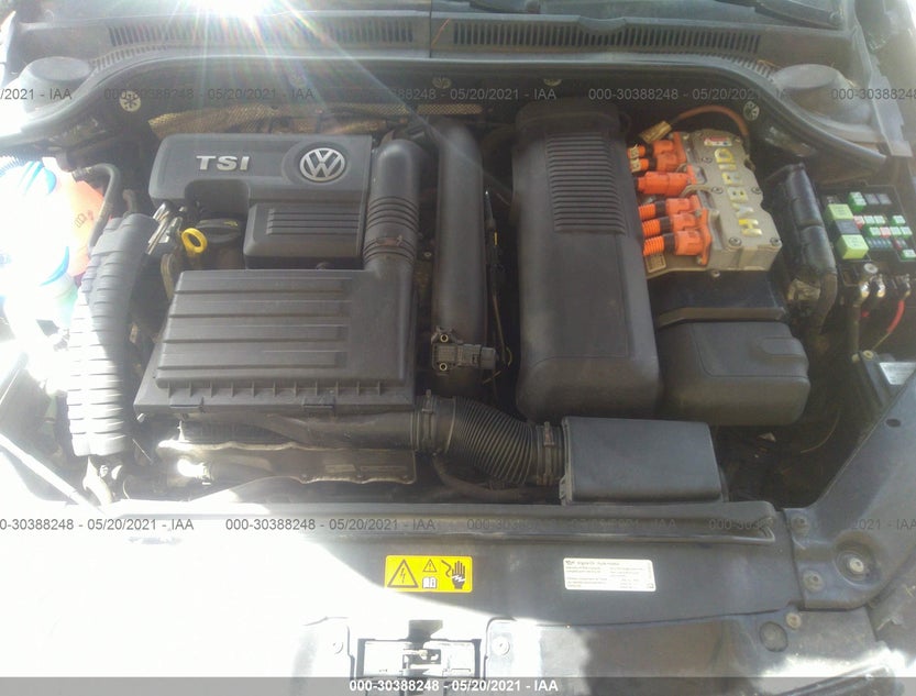3VW637AJ8DM233173