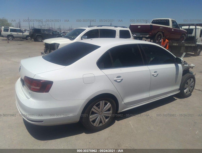 3VW2B7AJ2HM404460