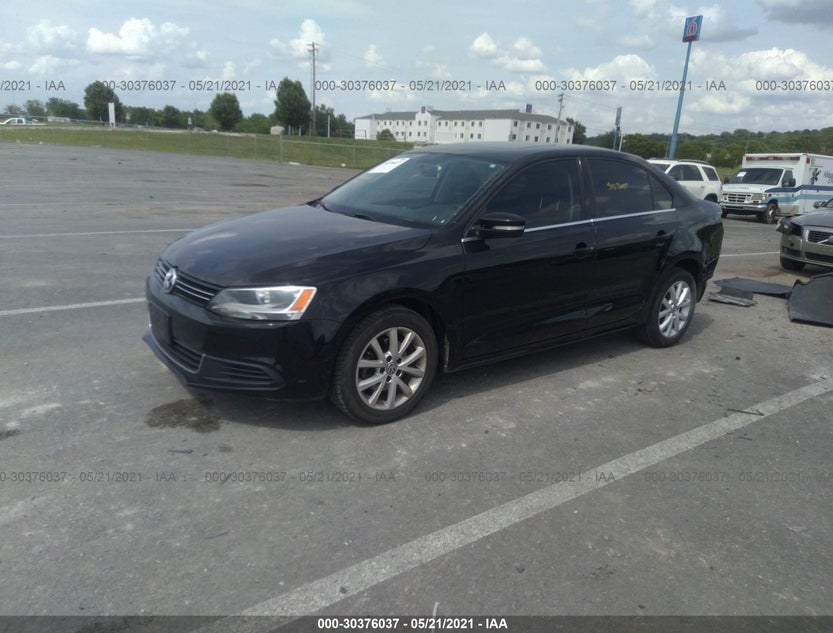 3VWDX7AJ5DM410175