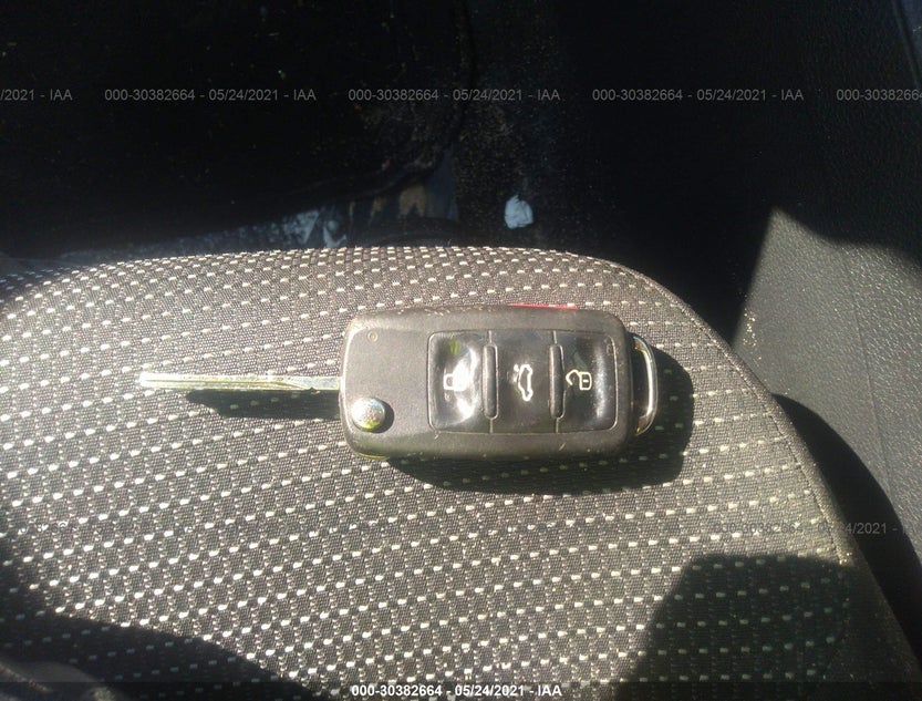 1VWAT7A38GC011248