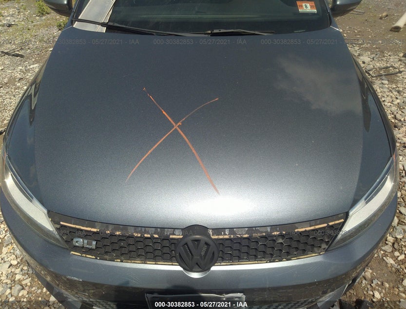 3VW4T7AJXDM288523