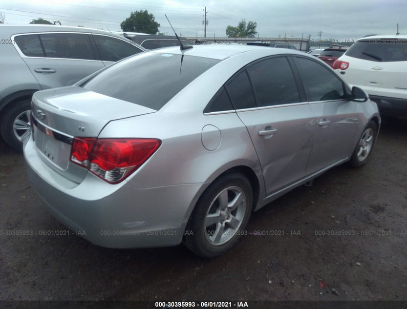 1G1PC5SB6E7252067