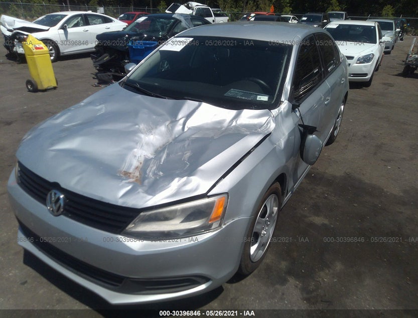 3VWDX7AJ1BM377317