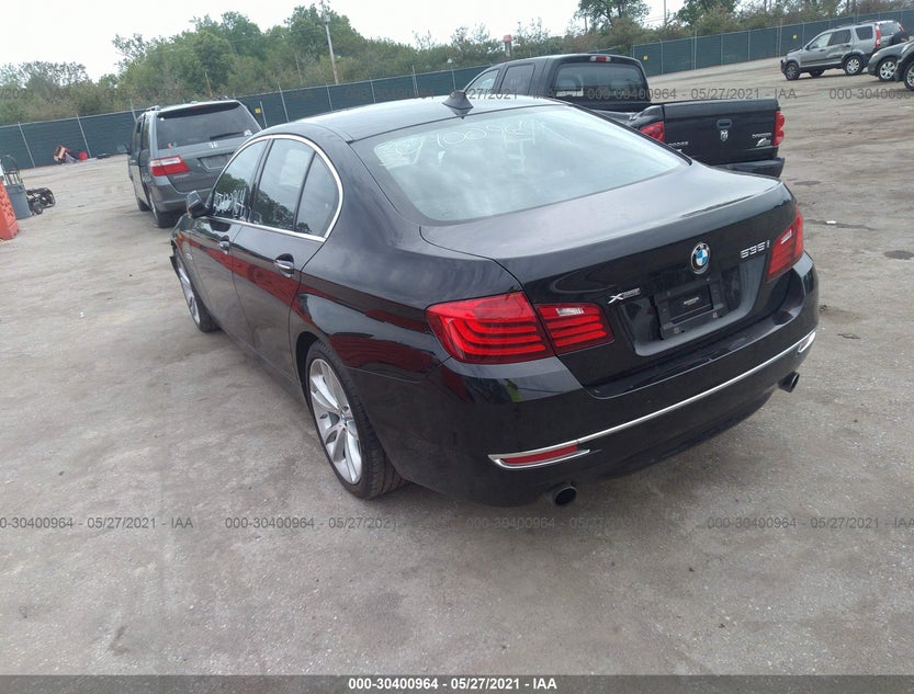 WBA5B3C5XED538856