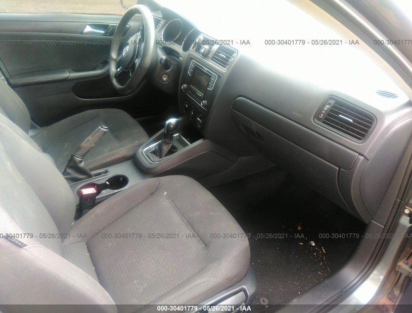 3VW267AJ3GM404082