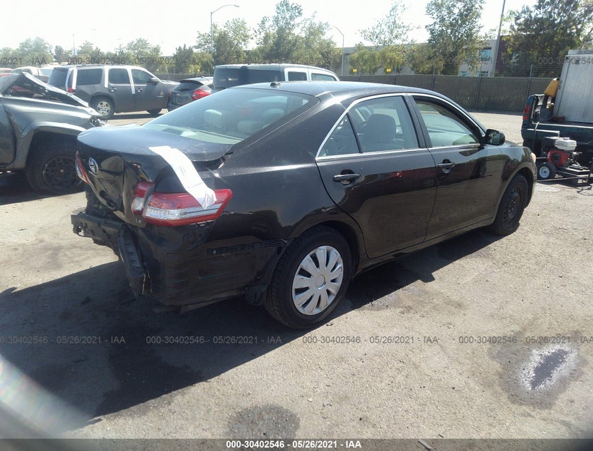 4T4BF3EK2BR155018