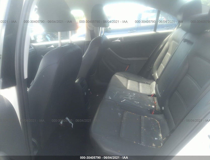 3VWDX7AJ5BM339153