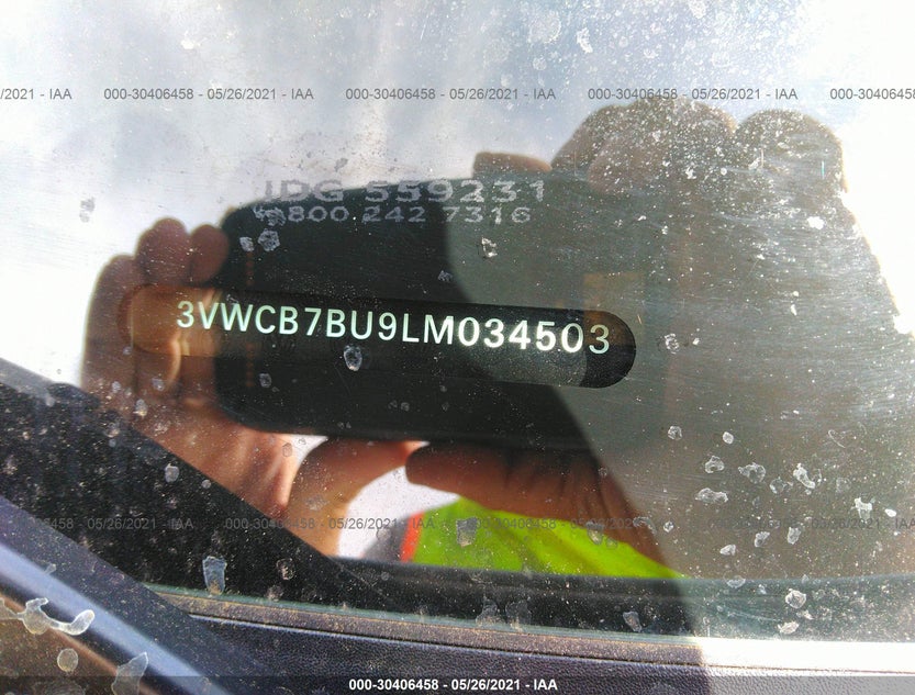 3VWCB7BU9LM034503