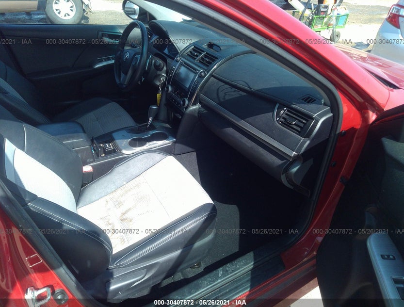 4T1BF1FK2EU820596