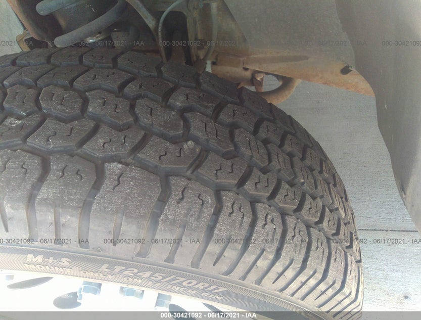 1GCRCPE03BZ302106