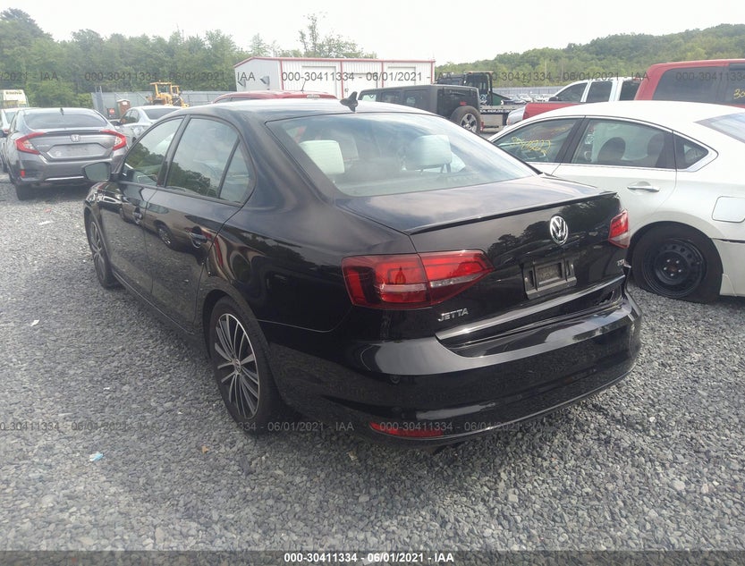 3VWB17AJ1GM285396