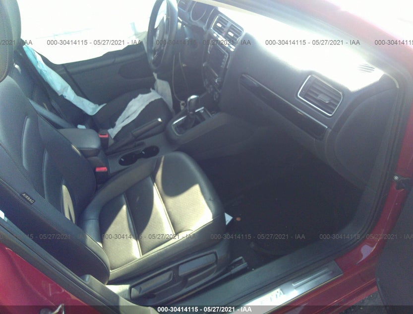 3VWL17AJ5HM240032