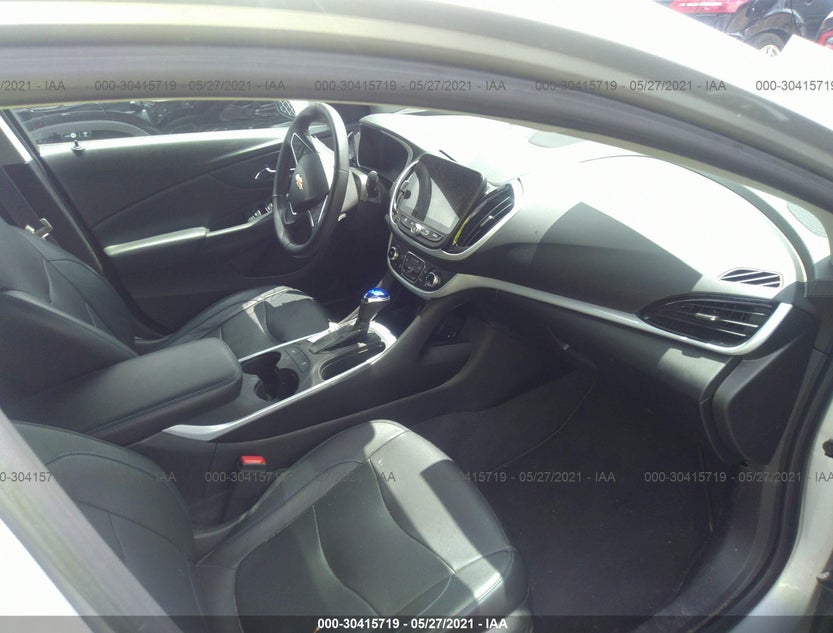 1G1RC6S58HU201121