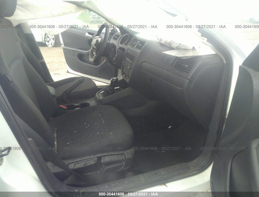 3VW2K7AJ2FM351370