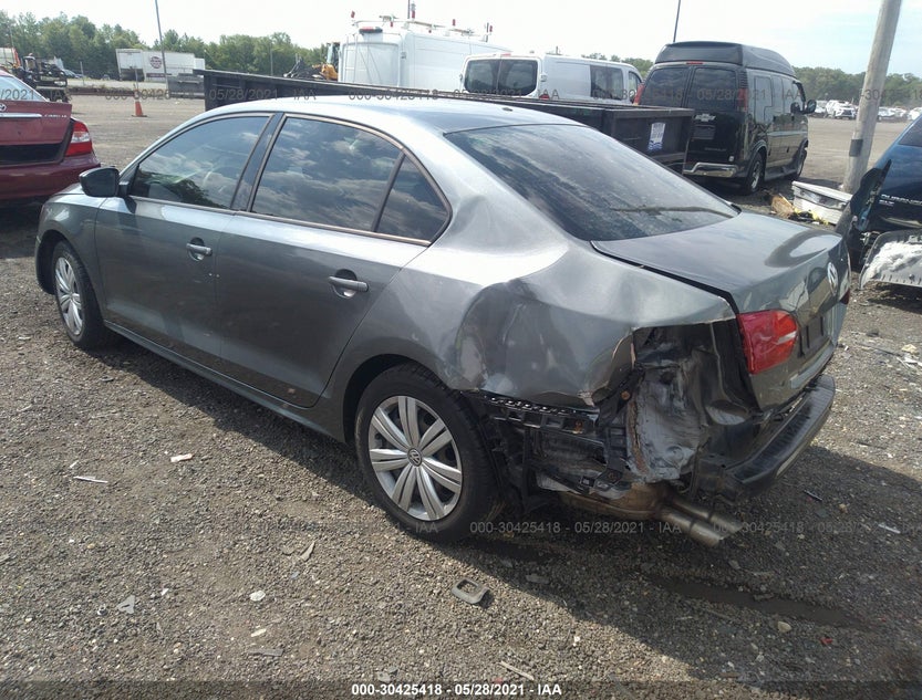 3VW2K7AJ9EM217163