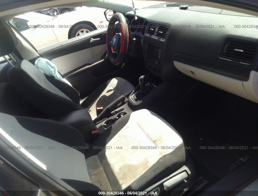 3VW2K7AJ6FM419380