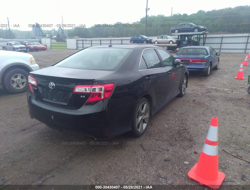 4T1BF1FK2CU158094