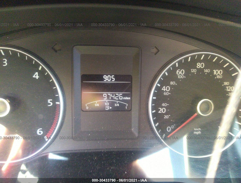3VWLL7AJ5EM330318
